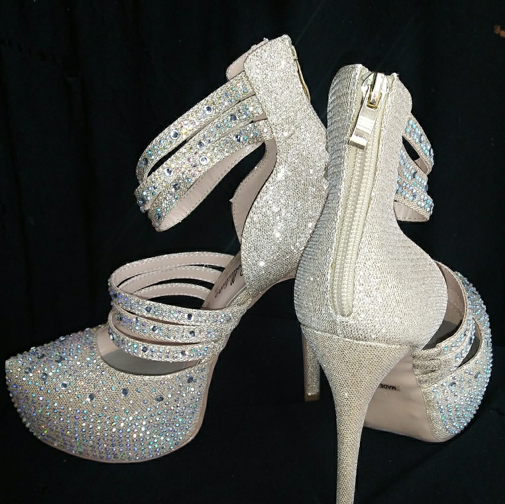 NEW!!!!!! Nude Shimmer Heels